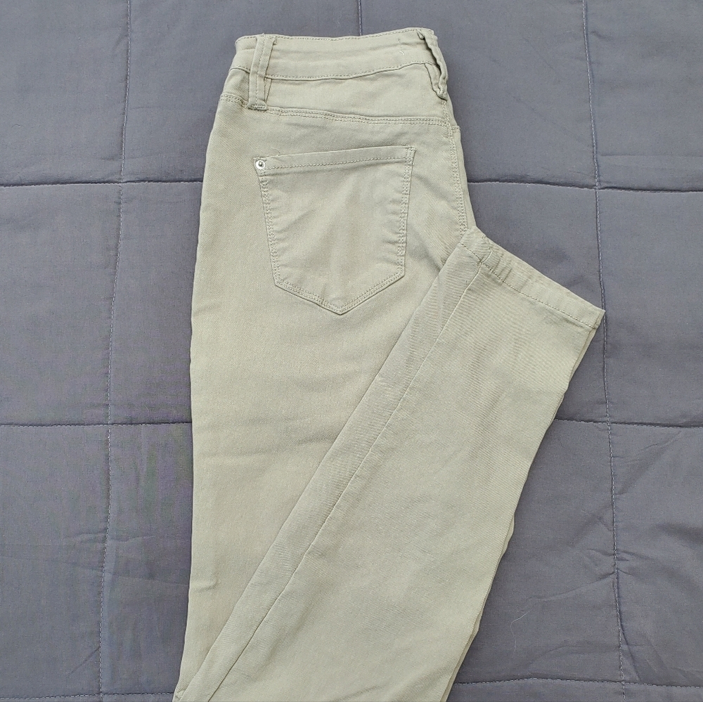 YMI Khaki Skinny Jeans M